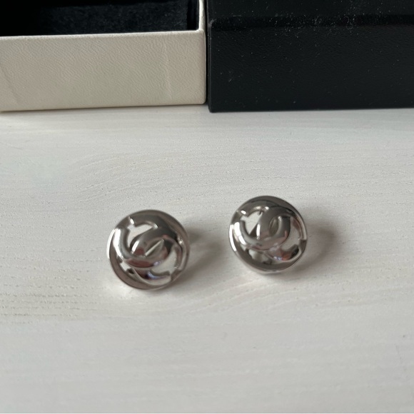 Chanel Silver tone Earrings - Picture 1 of 2
